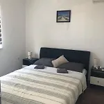 Apartma Smit 비르